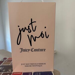 Juicy Couture Just Moi Pink Mirror